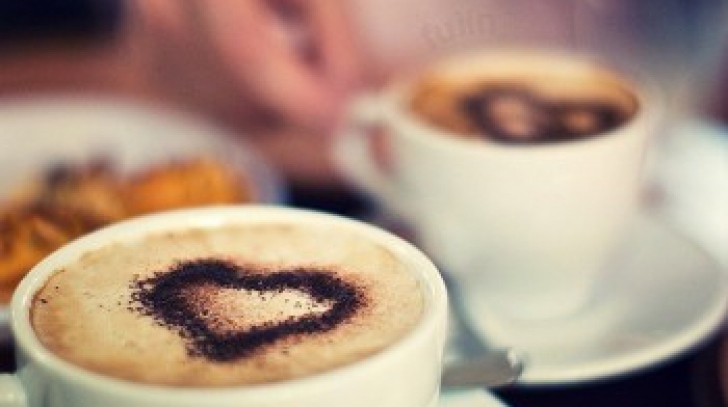 10 motive în plus pentru care ar trebui să bei cafea zilnic