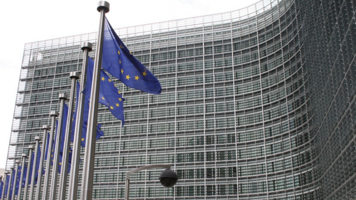 Miniştrii de Interne din UE se reunesc pentru verificarea în spaţiul Schengen 