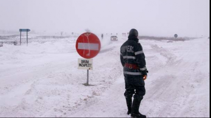 Cel mai important drum naţional din România, închis în totalitate din cauza viscolului