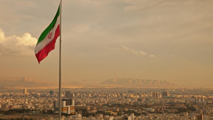 Iranul mai eliberează un american, separat de schimbul de deţinuţi