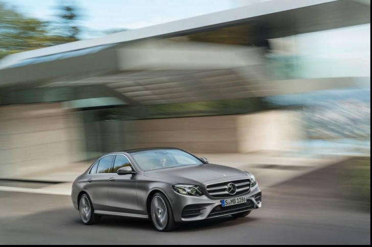 Mercedes-Benz E Class 2017. Maşina inteligentă care se conduce singură