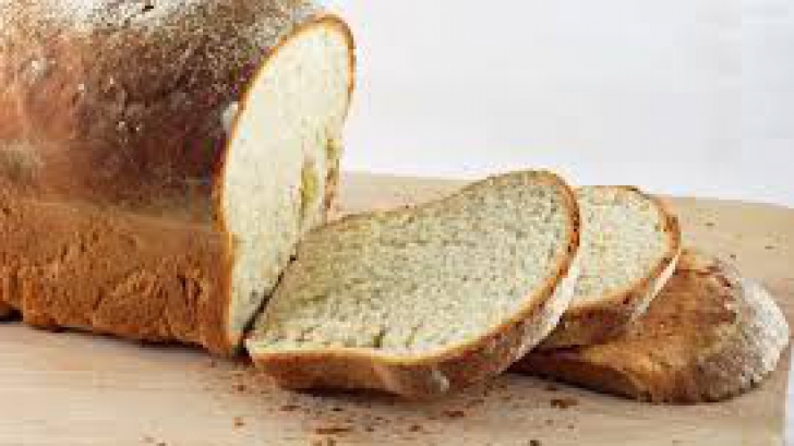Efecte surprinzătoare: ce se întâmplă în organismul tău când nu mai mănânci pâine albă