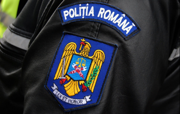 Acțiuni ale Poliției Române peste hotare: 126 de agenți au participat la misiuni operative în 2015