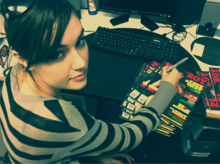 Ce face o vedetă PORNO când nu e în faţa camerei. FOTOGRAFII INEDITE  