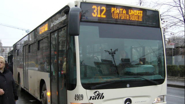 Stațiile de autobuz din București NU vor mai purta numele ”Colectiv”. Care este motivul