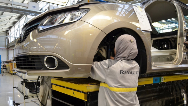 Renault, acţiuni în scădere