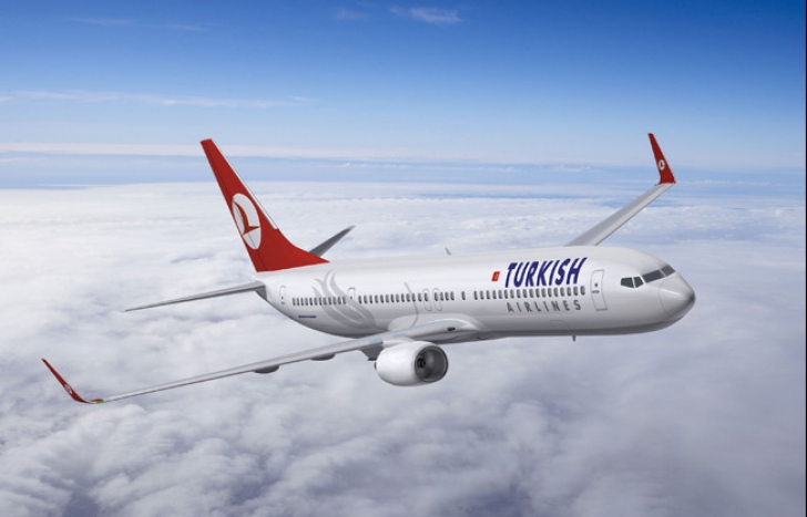 Alertă cu bombă la bordul unui avion Turkish Airlines. Piloții au decis aterizarea de urgență