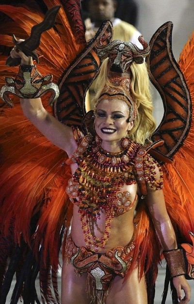 Imagini spectaculoase de la Carnavalul Rio 