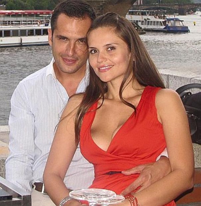 Cum arătau Mădălin Ionescu şi Cristina Siscanu în prima vacanţă împreună, după ce s-au cuplat