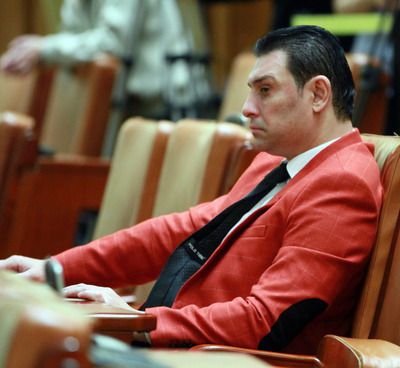 Deputatul Nicolae Păun, cunoscut ca "Nicky Scorpion", petrecere cu grătar înainte de decizia DNA