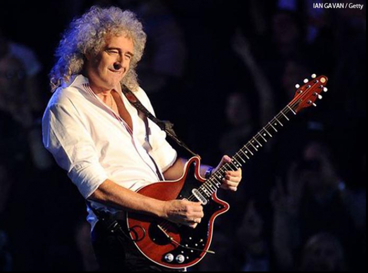 Chitaristul trupei Queen, Brian May, va concerta, în premieră, în România