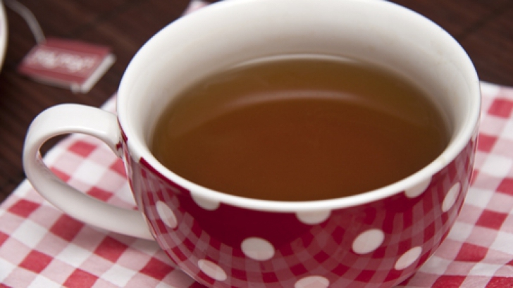 Ceaiul care tratează infecţiile urinare. Iată cum se prepară