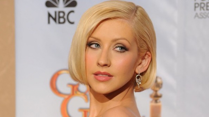 Christina Aguilera, de nerecunoscut! Și-a schimbat radical look-ul