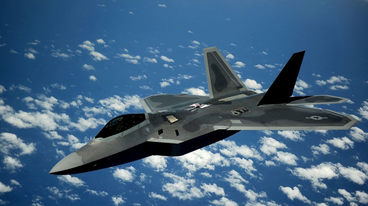 SUA trimit avioane tactice F-22 în Coreea de Sud, în contextul crizei cu Phenianul
