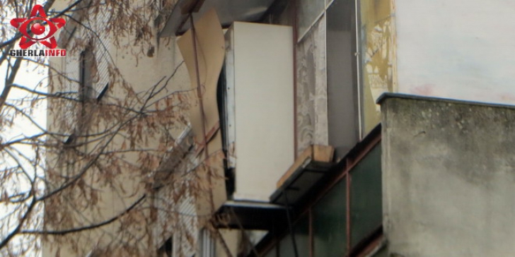 Dă palpitaţii unui întreg oraş: ce face un român, pe balcon, pentru o economie de câţiva lei