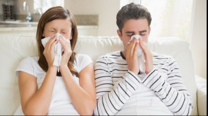 Avertismentul făcut de medici: Gripa din acest an este...