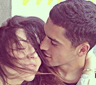 Cum arată iubita lui Nicuşor Stanciu, cel mai bun jucător al naţionalei cu Lituania şi Spania