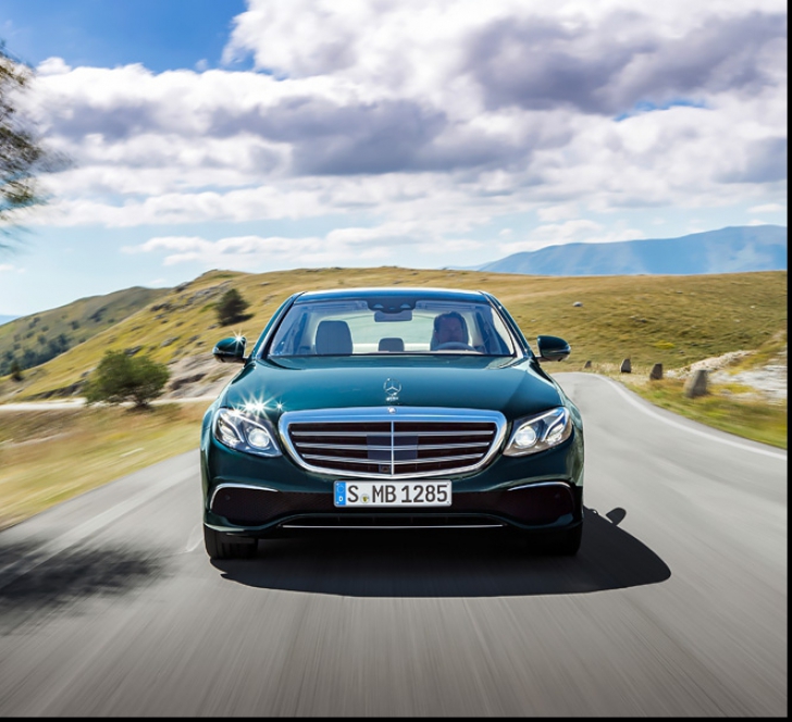 Mercedes-Benz Clasa E a ajuns în România. Cum arată noul bolid al producătorului din Stuttgart