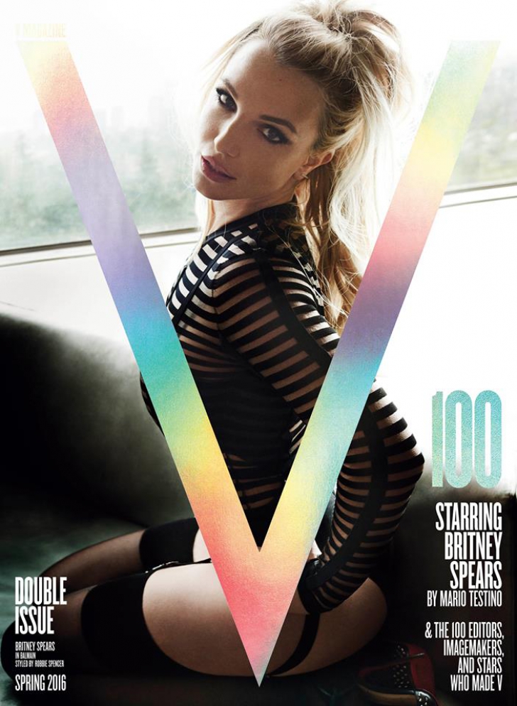 Britney Spears a slăbit şi mai mult. Cântăreaţa, de nerecunoscut pe coperta unei reviste- FOTO