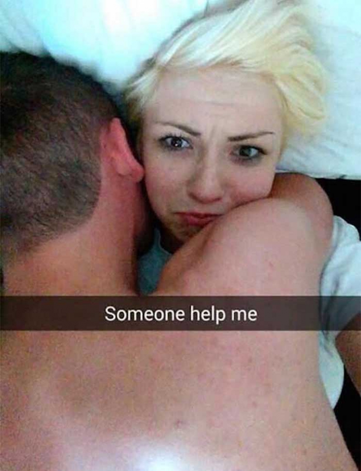 Au postat pe net selfie-urile făcute imediat după ce au întreţinut relaţii intime. Sunt PENIBILI