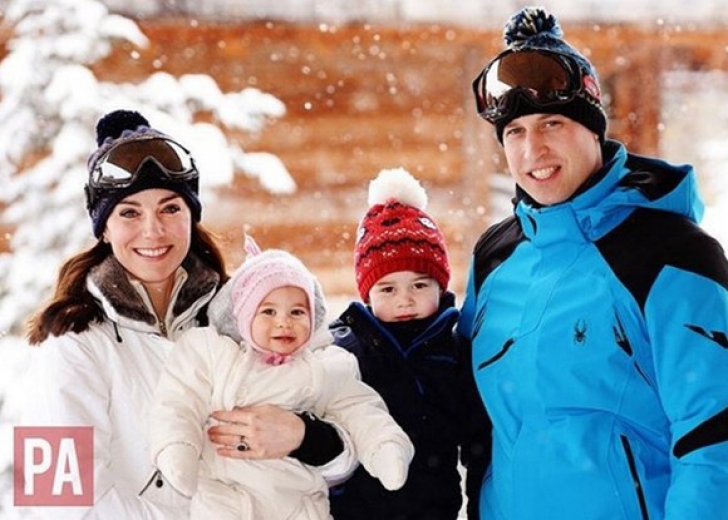 Cea mai emoționantă fotografie cu prinții George și Charlotte alături de părinții lor, în vacanță