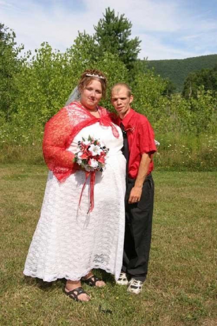 Miresele n-au arătat soţilor rochiile înainte de nuntă. GROAZNIC! Mirii au FUGIT când le-au văzut