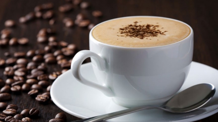 Cafeaua, prieten sau duşman? Iată care beneficiile şi riscurile consumului de cafea