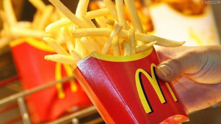 Unul dintre cele mai mari secrete ale McDonald's, dezvăluit! Cum sunt preparați cartofii prăjiți