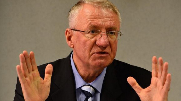 Vojislav Seselj, achitat în toate cele nouă capete de acuzare