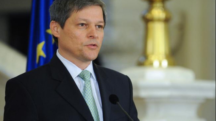 Cioloș, chemat la raport pentru desemnarea prefecţilor: Văzând tema, am ezitat să vin în faţa dvs