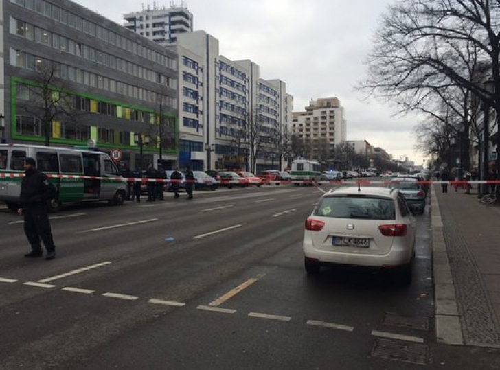 Explozie puternică în Berlin: un mort. Poliţia suspectează un atentat cu bombă