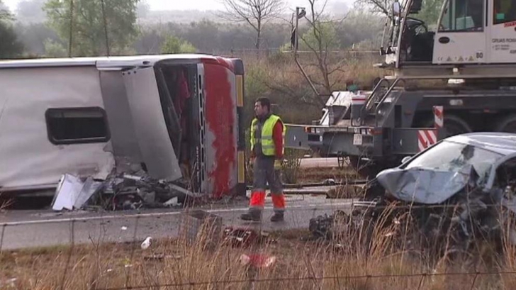 Accident de autocar în Spania. 14 studenți ERASMUS au murit. Printre ei se afla şi o româncă