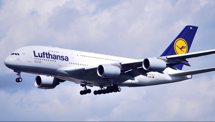 Un copil a murit la bordul unui avion Lufthansa care efectua o cursă Shanghai-Munchen