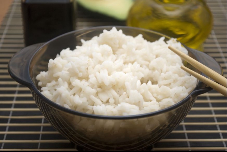 Adevărul despre orezul alb. Îl mai cumperi din magazine?