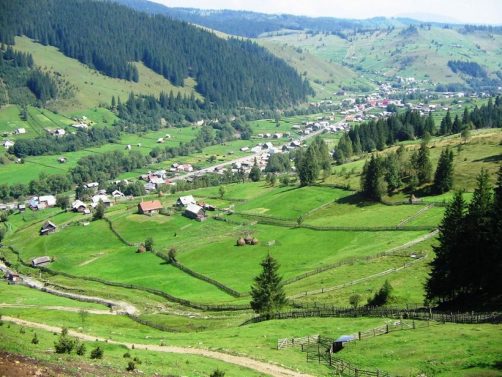 Top 5 cele mai frumoase sate din România pe care trebuie să le vizitezi