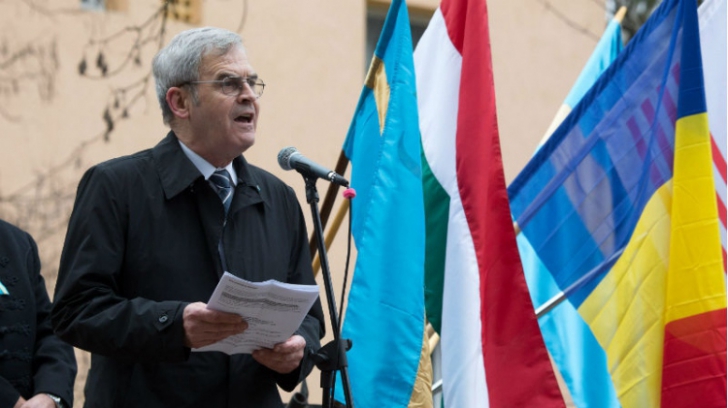 Ungaria răspunde României și îl decorează pe Tokes pentru merite în Revoluția de la Timișoara