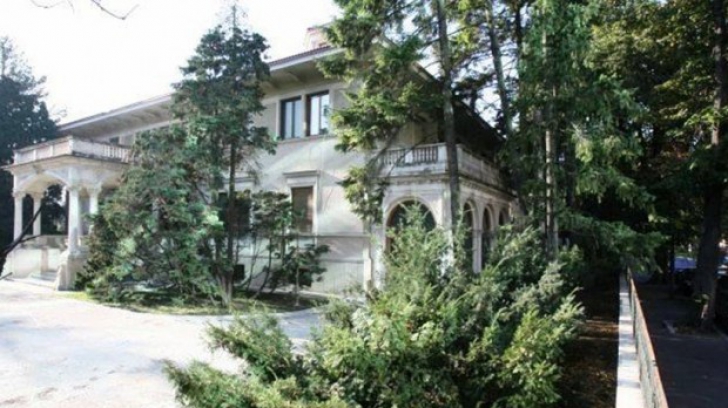 Fosta reşedinţă a familiei Ceauşescu poate fi vizitată contra-cost 