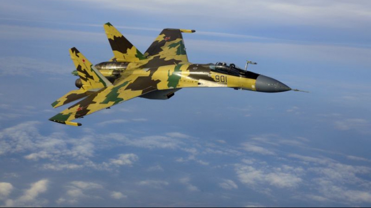Un avion de vânătoare rus ar fi deschis focul spre o aeronavă israeliană, în Siria; Kremlinul neagă