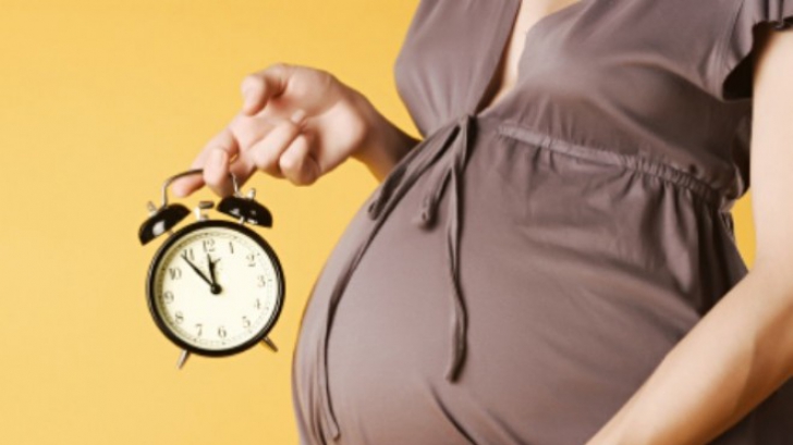 Poţi fi însărcinată fără să-ţi dai seama 9 luni! Cum este posibil