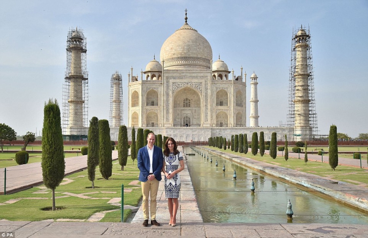 Prințul William și Kate Middleton, pe urmele lui Lady Di la Taj Mahal
