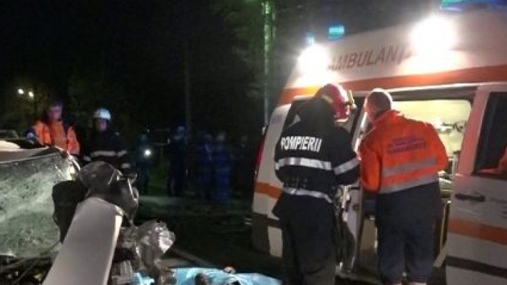 Grav accident pe o şosea din Maramureş: un mort şi şase răniţi