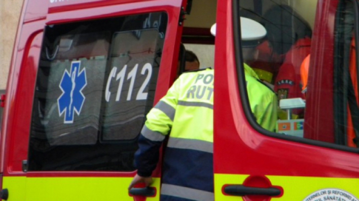 Accident grav în judeţul Cluj, Fetiță de 12 ani, rănită de un șofer neatent