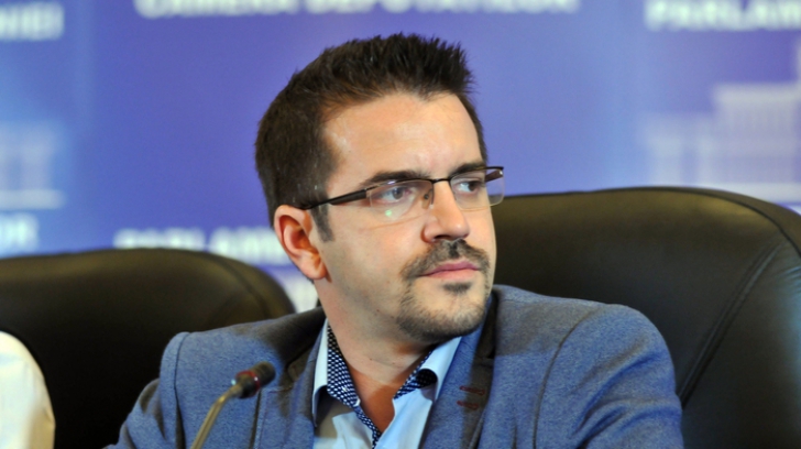 PRU vrea grup parlamentar! Bogdan Diaconu a depus la Camera Deputaților cererea de înființare