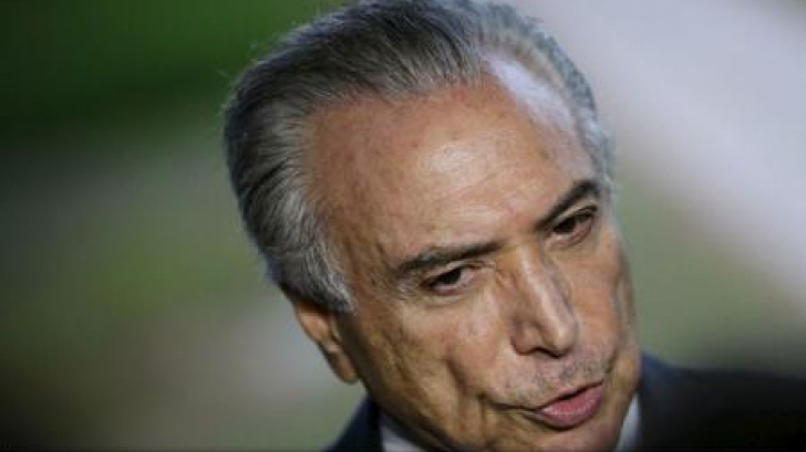Brazilia: Încă trei membri ai guvernului au demisionat