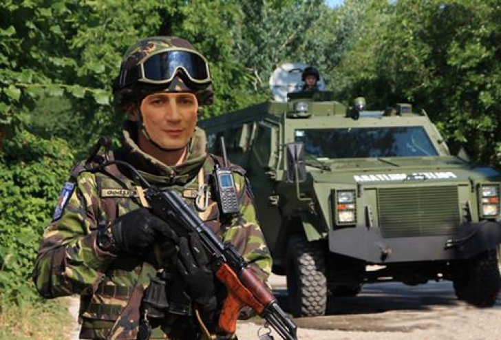 Militarii se țin de glume de 1 aprilie. L-au trimis pe Marian Godină în Afganistan! 