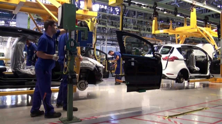 Angajaţii uzinei Ford din Craiova, în şomaj tehnic
