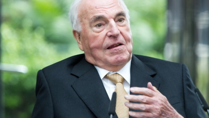 Helmut Kohl: Europa nu poate deveni o nouă "casă" pentru migranți