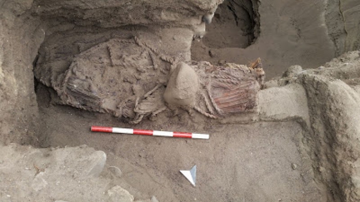 Mumie veche de 4500 de ani, descoperită în Peru. Ce e UNIC la mumia femeii