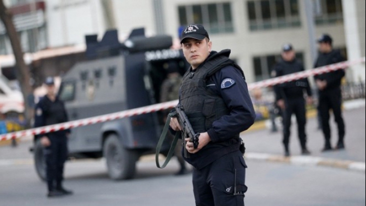 Şase membri ai reţelei teroriste Stat Islamic, arestaţi în Turcia! Pregăteau atentate