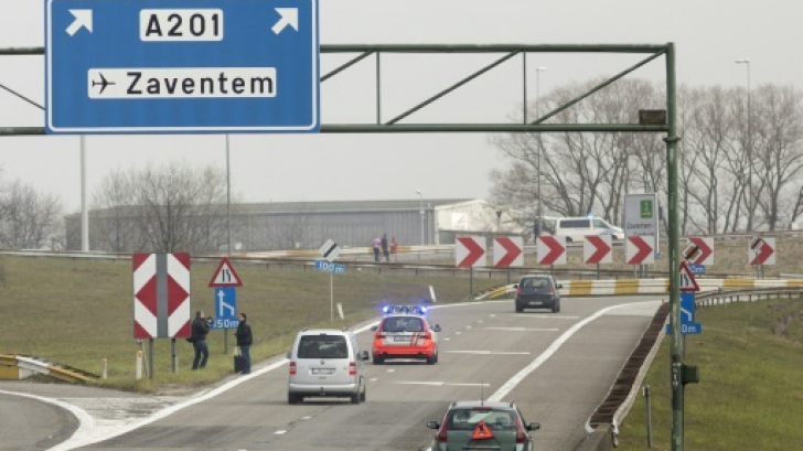 Accesul rutier către aeroportul Bruxelles-Zaventem, închis după identificarea unui automobil suspect